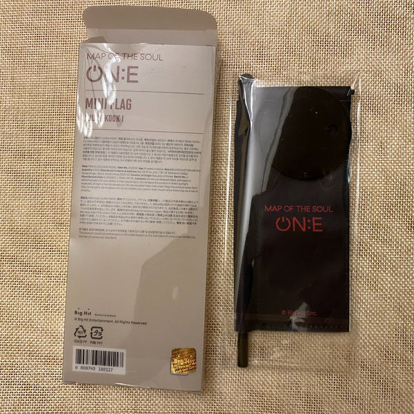 BTS JUNGKOOK [ Map of the Soul ON:E ONE ] Official Mini Flag / New, Rare / Gift