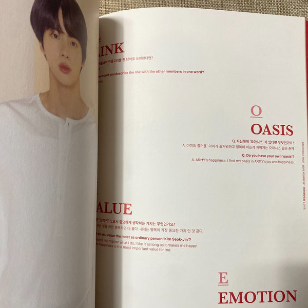 BTS [World Tour Love Yourself] Official Program Book Photobook / New, Rare /+G