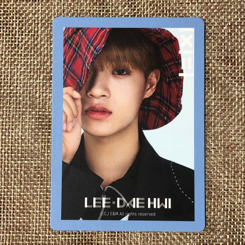 WANNA ONE LEE DAEHWI [ TO BE ONE ] Official Photocard, Sky ver / New / Gift