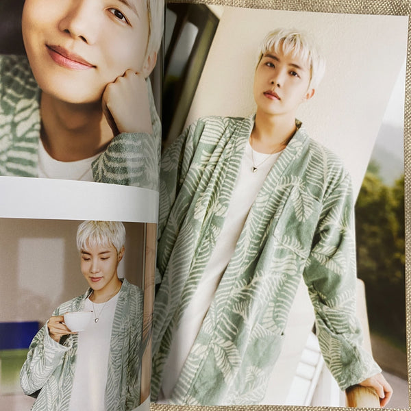 BTS [ ARMY Membership Kit 9th Season ] Official Photobook / New, Rare / Gift