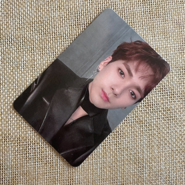 NU'EST ARON #5 [ Happily Ever After ] Official Photocard / New, Rare / Gift