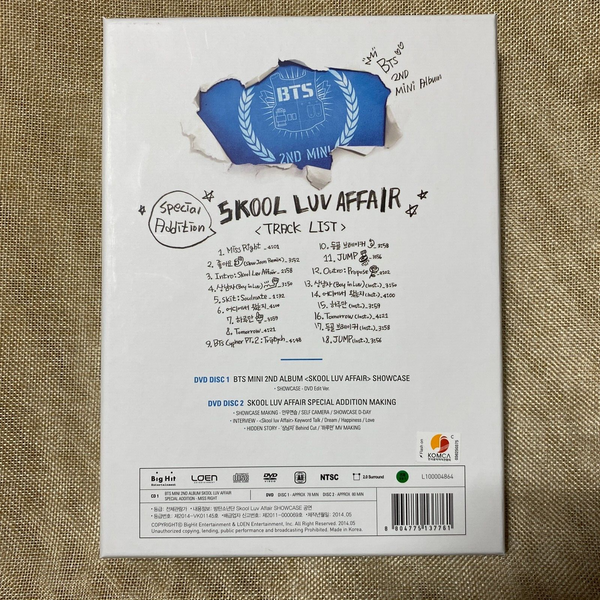 BTS [Skool Luv Affair] Official 2 DVD + CD + Photobook, Special Edition / Gift