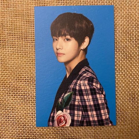 BTS V 3/8 [The Wings Tour Final Concert] Official Mini Photocard / New, Rare /+G