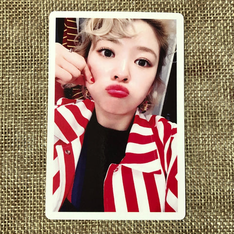 TWICE JEONGYEON [ Signal ] Official Pre-Order Photocard, 4th Album / New / Gift
