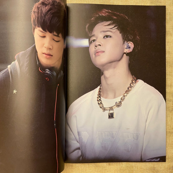 BTS JIMIN [The World Is Yours Exhibition TWIS Photobook] 104 pg, 21x29 cm / Gift