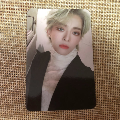 VICTON SUBIN [ Mayday ] Official Photocard, M'aider ver. / New, Rare / Gift