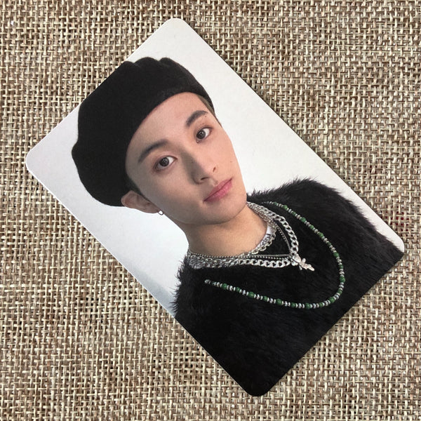 NCT 2021 MARK [ UNIVERSE ] Official Photocard, Jewel Case Ver. / New / Gift