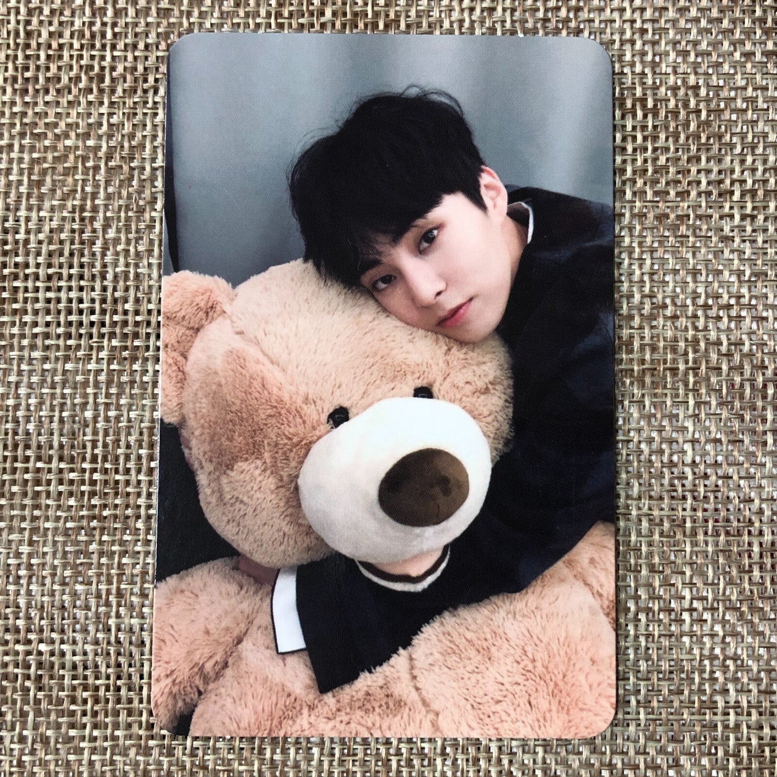 EXO XIUMIN #2 [2017 Winter Special Universe] Official Photocard / New, Rare /+G