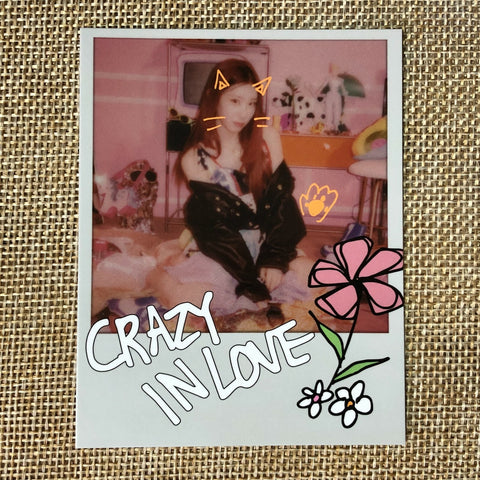 ITZY CHAERYEONG #1 [CRAZY IN LOVE] Official Polaroid Photocard, 1st Album / Gift