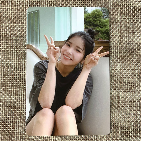 MAMAMOO SOLAR [ Where Are We WAW ] Official Photocard, 11th Mini / New / Gift