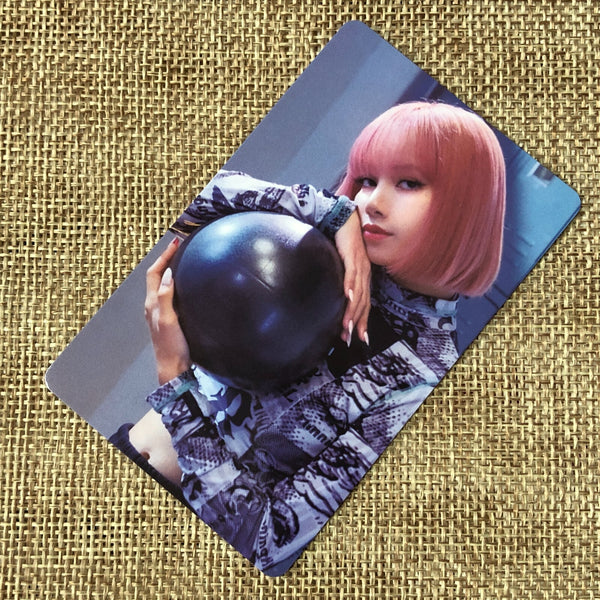 BLACKPINK LISA [THE GAME The Girls] Official Photocard, Stella Ver. / New / Gift