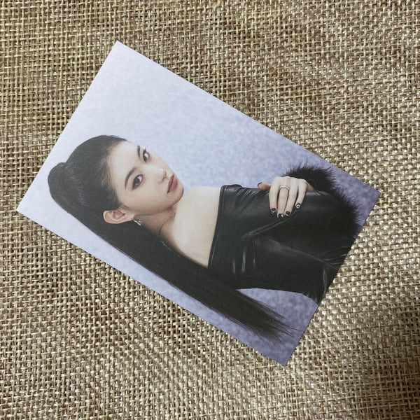 ITZY CHAERYEONG [CHESHIRE] Official Photocard, Neon 6th Mini Album / New / Gift