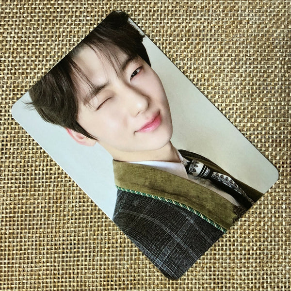 Nu'est MINHYUN #2 [Happily Ever After] Official Photocard, 6th Mini / New / Gift