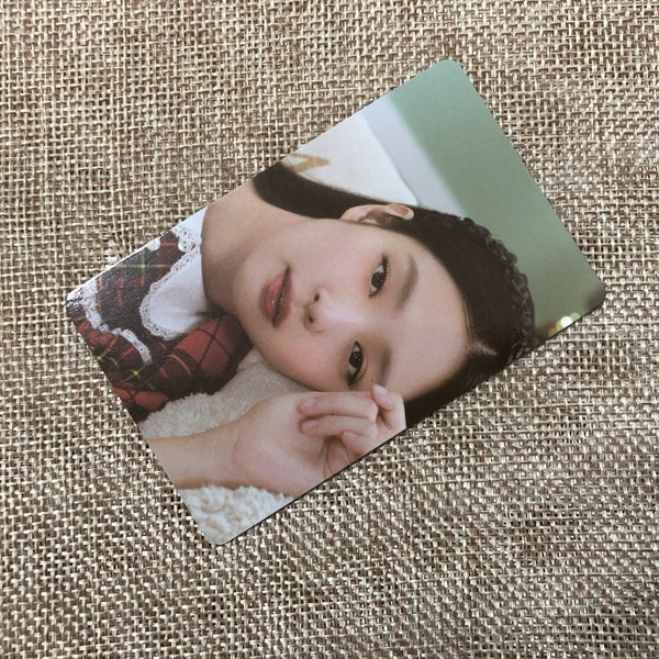BLACKPINK JENNIE #1  [THE GAME Photocard Collection] Christmas Ed / New, Rare/G