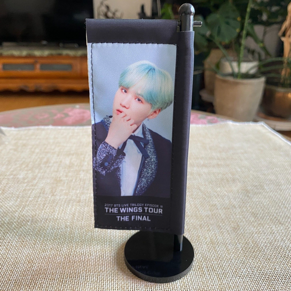 BTS SUGA [2017 THE WINGS TOUR FINAL] Official Mini Flag W/O Case / New, Rare /+G