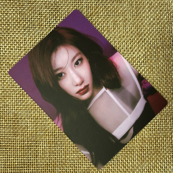 ITZY CHAERYEONG [ GUESS WHO ] Official Special Photocard / New / Gift