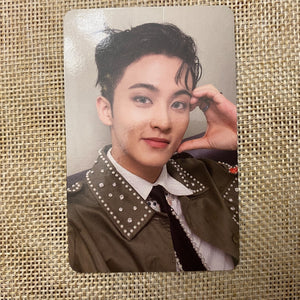 NCT MARK [Fact Check] Official Photocard, Chandelier Version / New, Rare / Gift