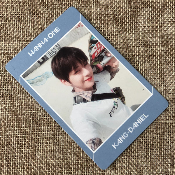 WANNA ONE KANG DANIEL [Undivided] Official Photocard, Triple Position / Gift