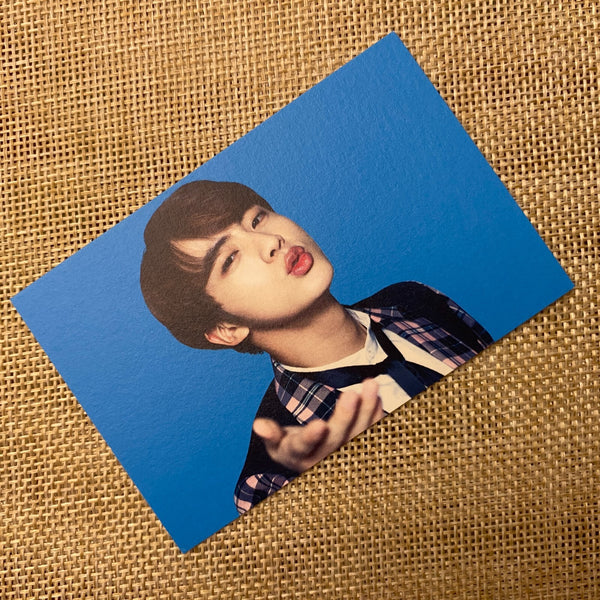BTS JIN 4/8 [The Wings Tour 2017 Live Trilogy] Official Mini Photocard / Gift
