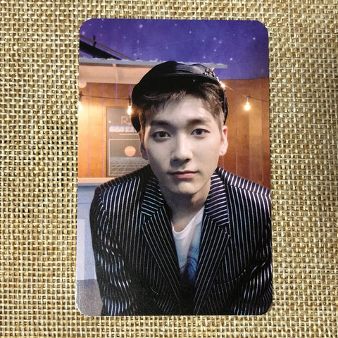Nu'est ARON [ The Table ] Official AR Photocard, 7th Mini Album / New / Gift
