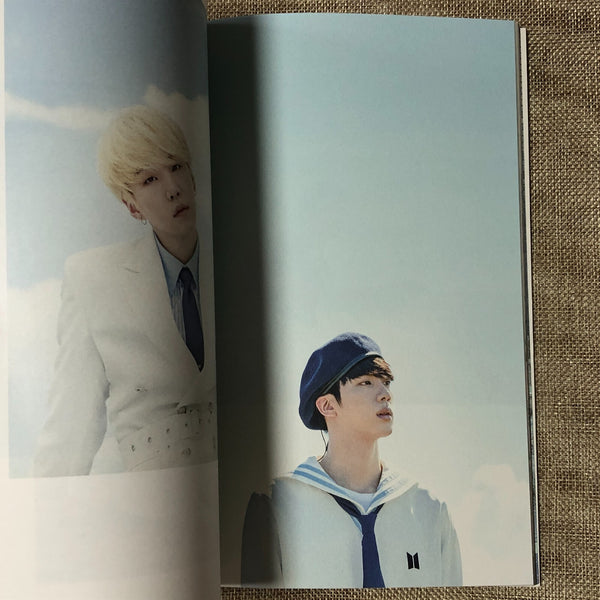 BTS [ 2018 Season's Greetings ] Official Diary Book Photobook / New, Rare / Gift