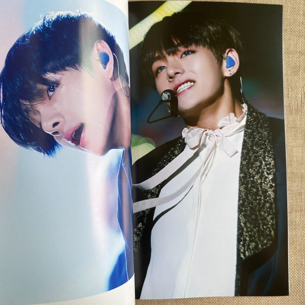 BTS V [ Real Exhibition Photobook VTAC ] 54 pg, 19x21 cm / New, Rare / Gift
