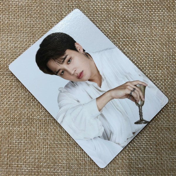 BTS JIMIN 2/8 [ Speak Yourself The Final ] Official Mini Photocard / New / Gift