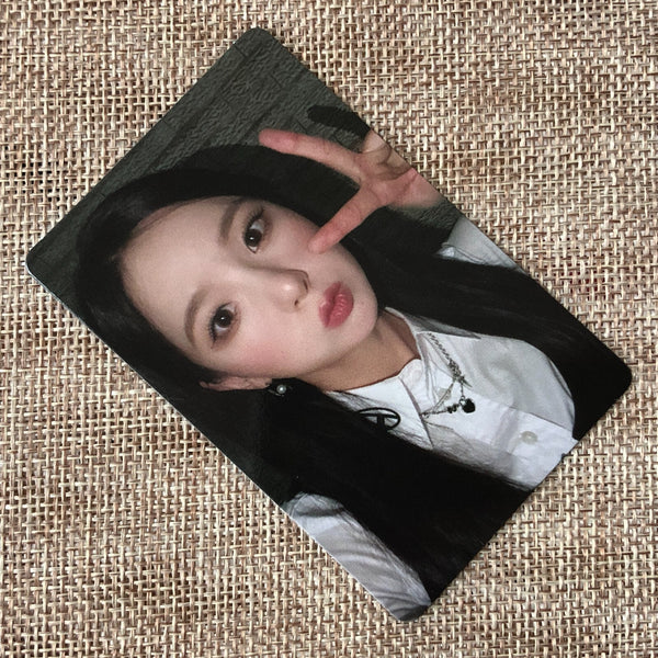 KEP1ER YUJIN [ TROUBLESHOOTER ] Official Photocard, Midnight Ver. / New / Gift