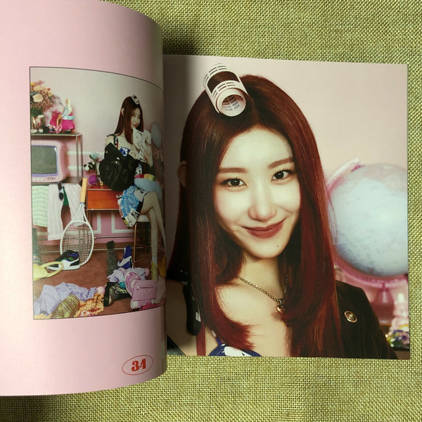 ITZY CHAERYEONG [CRAZY IN LOVE] Official Photobook + Poster +Sticker Set / Gift