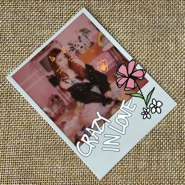 ITZY CHAERYEONG #1 [CRAZY IN LOVE] Official Polaroid Photocard, 1st Album / Gift