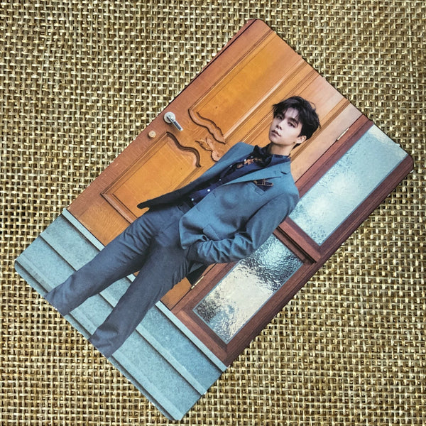 NCT JOHNNY [2018 Season's Greetings] Official Mini Calendar Photocard / Gift