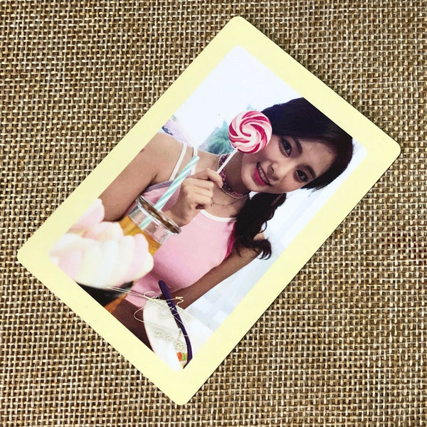 TWICE TZUYU [ Twicetagram ] Official Photocard, 1st Album / New / Gift