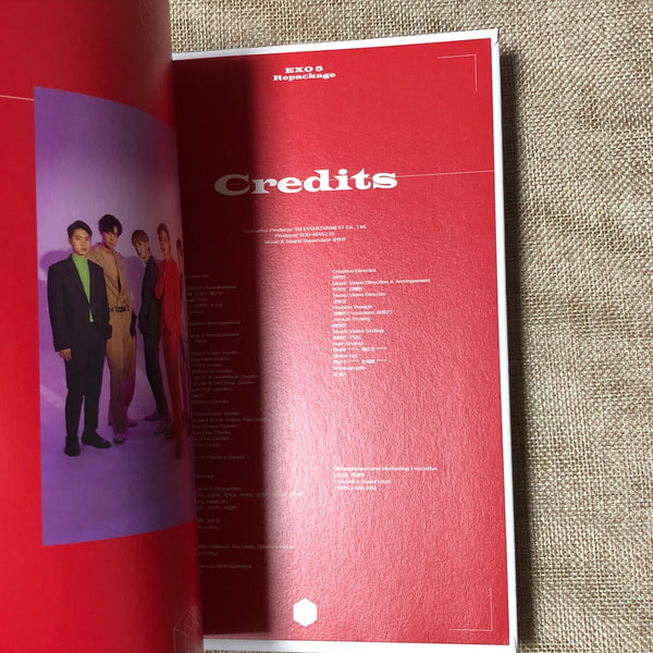 EXO SIGNED [ LOVE SHOT SHOT Ver. ] Promo Autographed / CD+Photobook / Gift