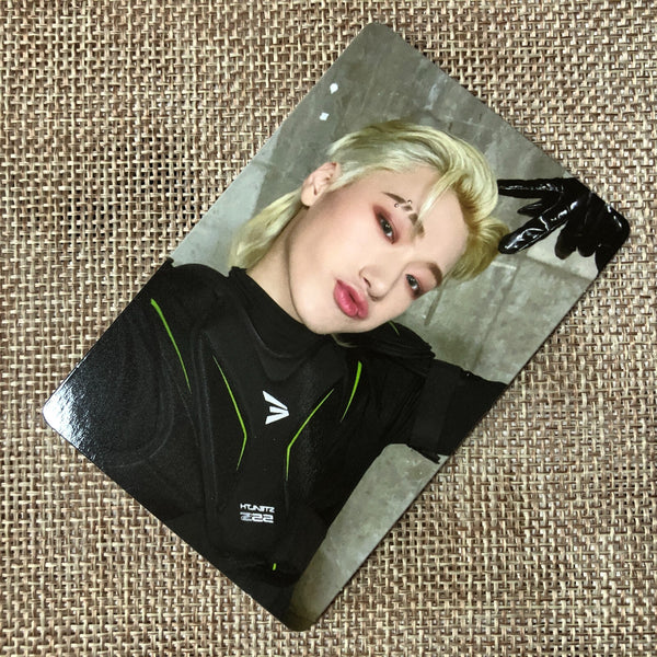 ATEEZ SAN [ THE WORLD EP.1 : MOVEMENT ] Official Photocard, Z Ver. / New / Gift