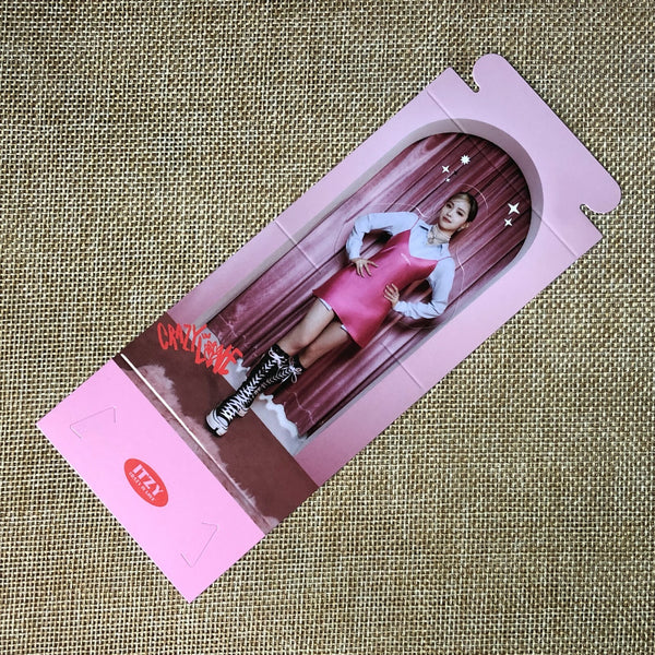 ITZY RYUJIN [CRAZY IN LOVE] Official Standing Card Photocard, 1st Album / Gift