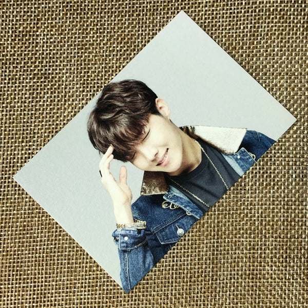 BTS J-HOPE 2/7 [HYYH On Stage Epilogue Concert] Official Mini Photocard / Gift