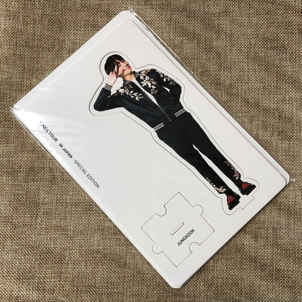 BTS JUNGKOOK [The Wings Tour in Japan Special] Official MD Paper Stand / Gift