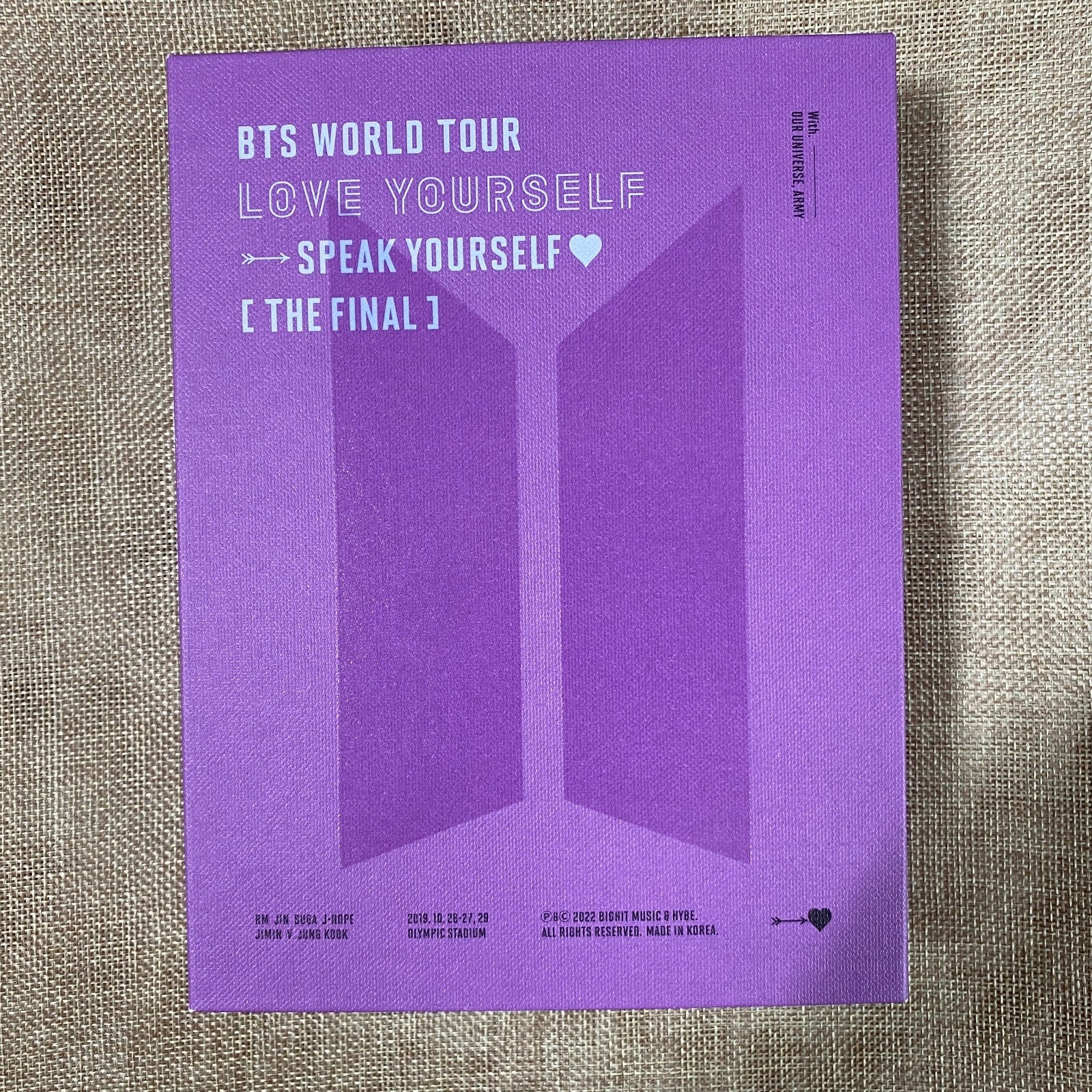 BTS [ Love Yourself Seoul Digital Code Set ] Photobook + Poster + Stand / New +G