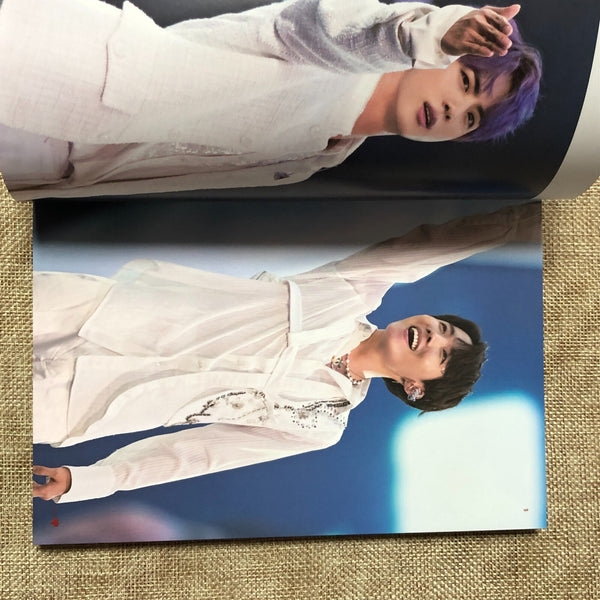BTS [Speak Yourself World Tour London] Official DVD + Photobook + Poster / Gift