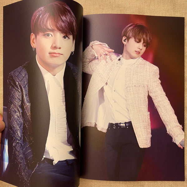 BTS JUNGKOOK [DREAMING VILLAGE Exhibition] Photobook, 42 pg 21x29 cm / Gift