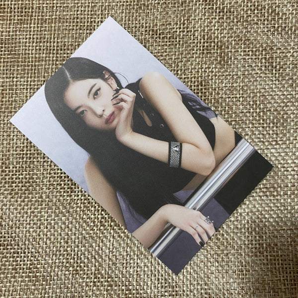 ITZY LIA [ CHESHIRE ] Official Photocard, Neon 6th Mini Album / New / Gift