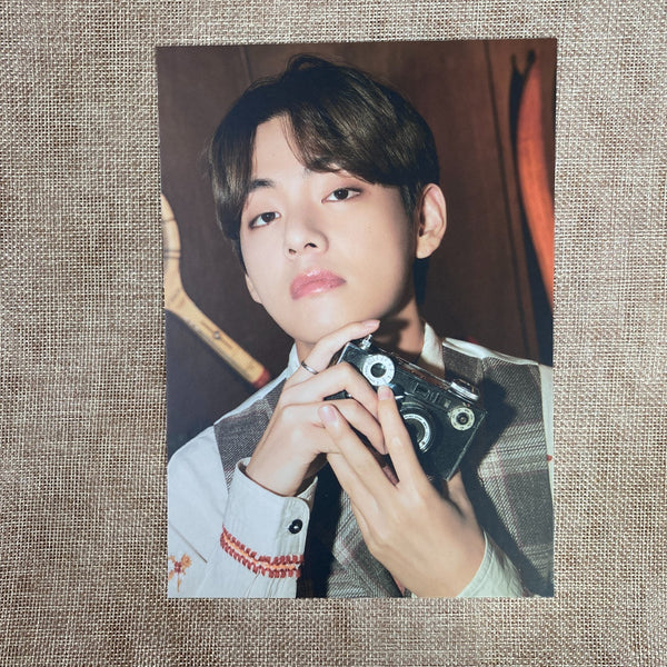 BTS V Taehyung Set [ 2021 Holiday Collection Little Wishes Photobook ] New / GFT