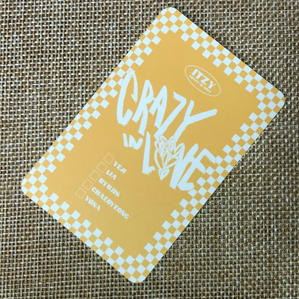 ITZY YUNA #6 [ CRAZY IN LOVE ] Official Photocard, 1st Album / New / Gift