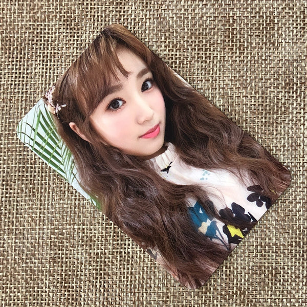 IZ*ONE YABUKI NAKO [Secret Time] Official Photocard, Season's Greeting / Gift