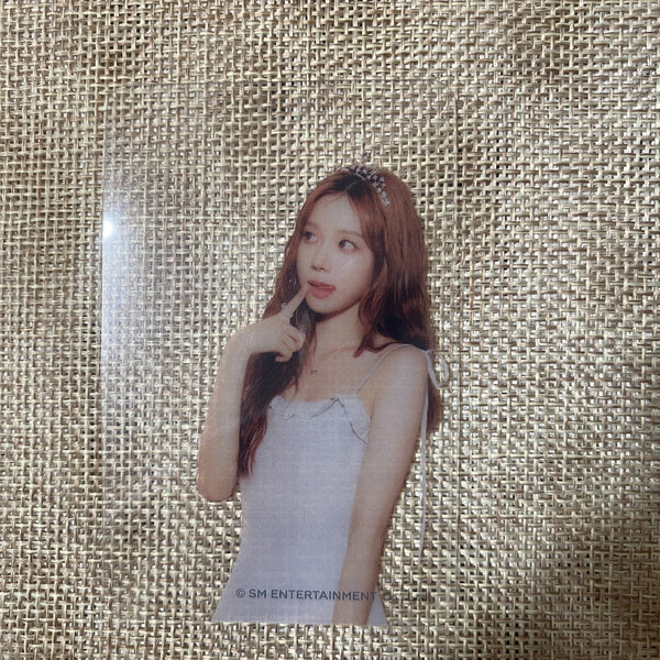 AESPA WINTER [2023 Season's Greetings] Official Transparent Photocard / Gift