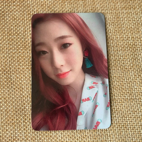 WJSN YEONJUNG [Happy Moment] Official Photocard, 1st Cosmic Girls / New, Rare