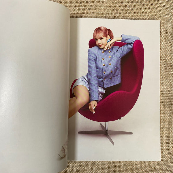 BLACKPINK [ 2022 Welcoming Collection ] Official Photobook / New, Rare / Gift