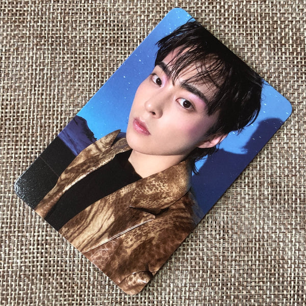 EXO XIUMIN #2 [Don't Fight the Feeling] Official Photocard, Photobook / Gift