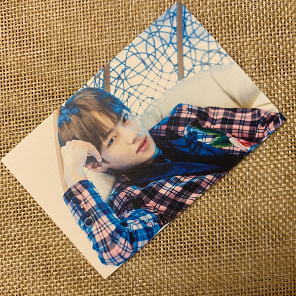 BTS V 7/8 [The Wings Tour 2017 Live Trilogy] Official Mini Photocard / Gift