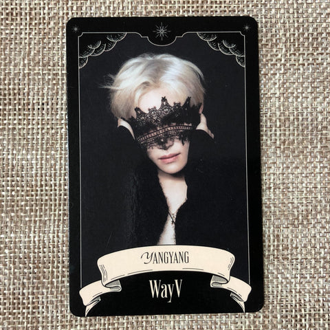 NCT YANGYANG [WayV 2023 Season's Greetings] Official Photocard, SMTOWN / Gift